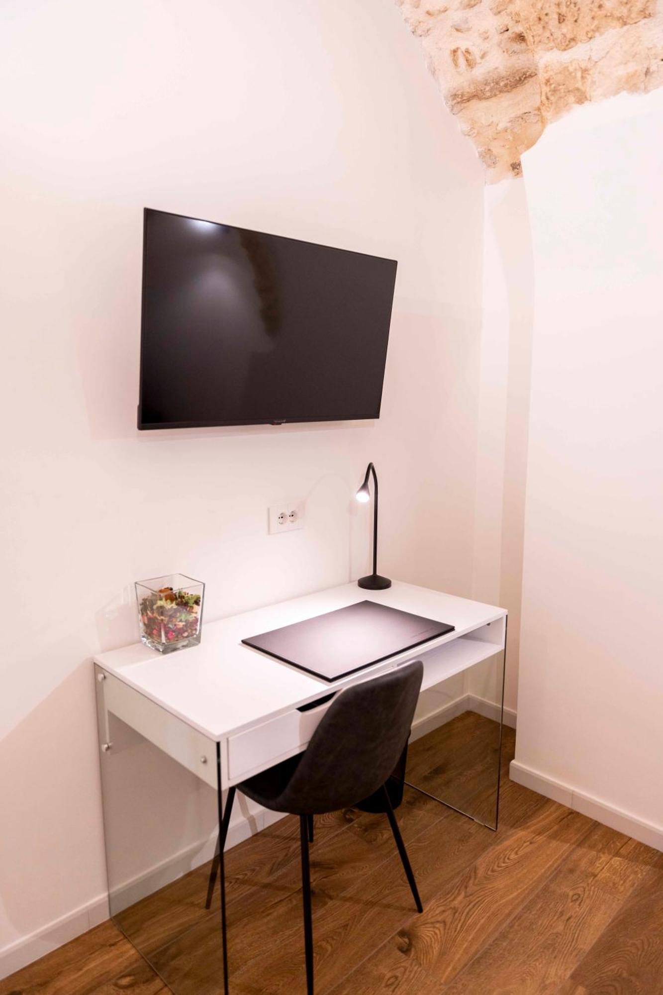 מנפרדוניה Castel Manfredi Apartments מראה חיצוני תמונה