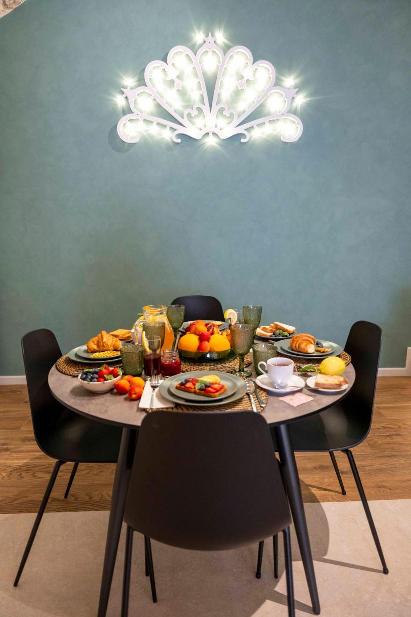 מנפרדוניה Castel Manfredi Apartments מראה חיצוני תמונה